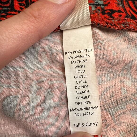 LuLaRoe Womens Stretchy Geometric Print Red Black Leggings Tall & Curvy One Size - Picture 7 of 10